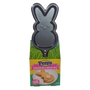 New PEEPS Pancake Skillet Pan Set Bunny Shape New in Pkg Past Expiration Date